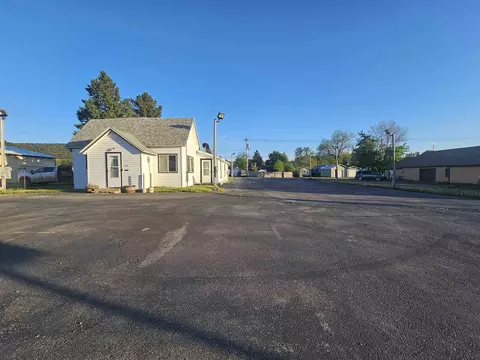 Exterior - 924 Main St, Sturgis, SD 57785 photo 7 of 21