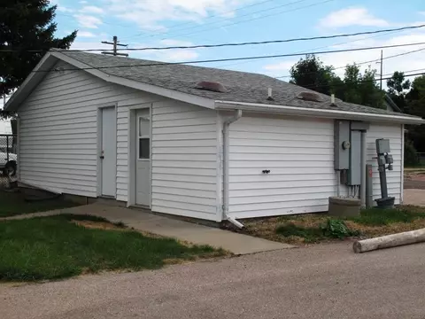 Exterior - 924 Main St, Sturgis, SD 57785 photo 3 of 21