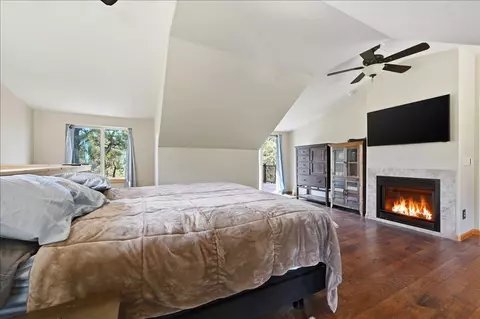 Bedroom - 20787 Mountain Ct, Sturgis, SD 57785 photo 5 of 5