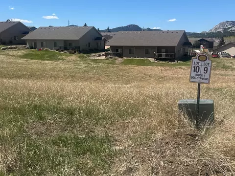 lot10 Block 1 Stone Hl, Custer, SD 57730