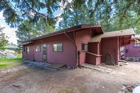 475 Gordon St, Custer, SD 57730