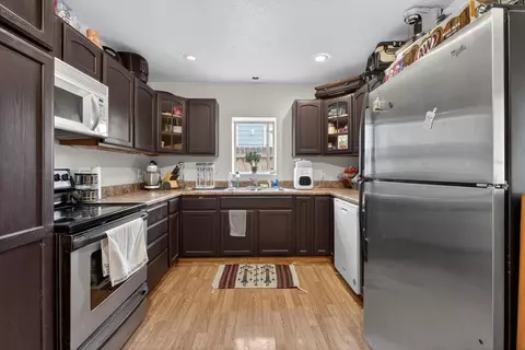 Kitchen - 215 7th Ave, Belle Fourche, SD 57717 photo 1 of 4