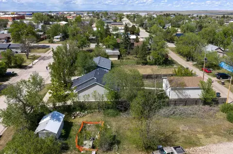 View/Area - 215 7th Ave, Belle Fourche, SD 57717 photo 2 of 7