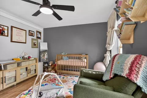 Bedroom - 215 7th Ave, Belle Fourche, SD 57717 photo 7 of 10