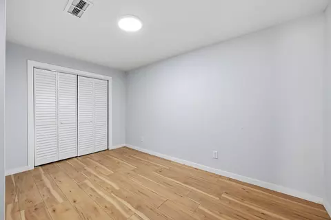 Bedroom - 300 8th Ave, Belle Fourche, SD 57717 photo 1 of 6