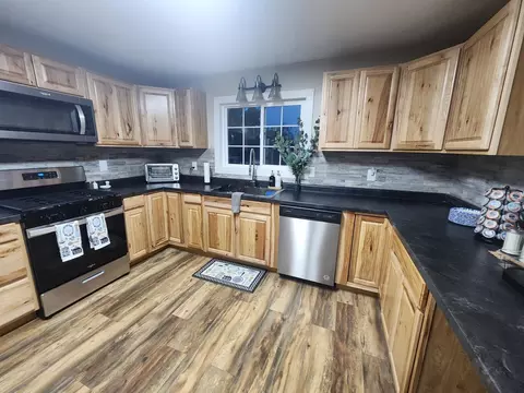 Kitchen - 300 8th Ave, Belle Fourche, SD 57717 photo 2 of 2