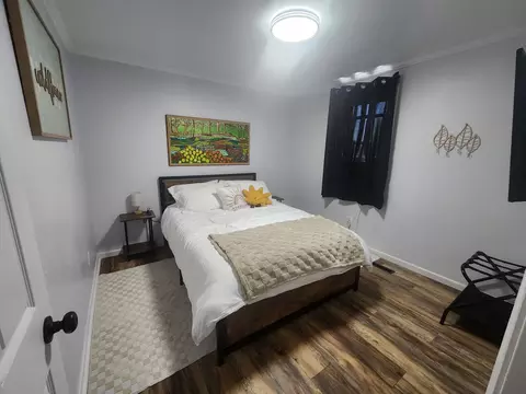 Bedroom - 300 8th Ave, Belle Fourche, SD 57717 photo 5 of 6