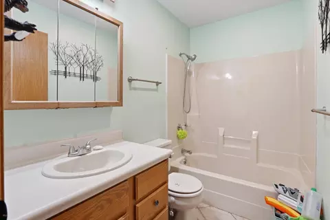 Bath - 2167 Ferguson St, Sturgis, SD 57785 photo 5 of 6