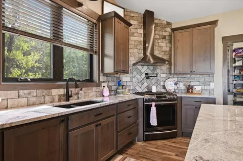 Kitchen - 20062 Ridgefield Loop, Spearfish, SD 57783 photo 2 of 4