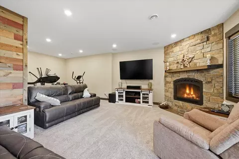 Living - 20062 Ridgefield Loop, Spearfish, SD 57783 photo 3 of 4