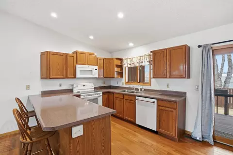 Kitchen - 407 Summit St, Belle Fourche, SD 57717 photo 1 of 6
