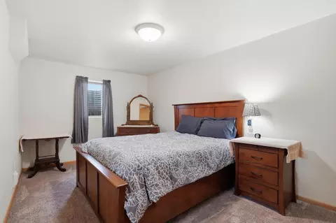 Bedroom - 407 Summit St, Belle Fourche, SD 57717 photo 8 of 8