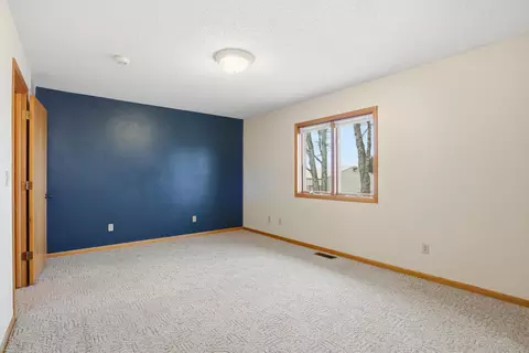 Bedroom - 407 Summit St, Belle Fourche, SD 57717 photo 2 of 8