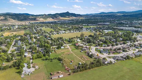 235 Upper Valley Rd, Spearfish, SD 57783 photo 12