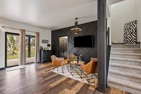 Living - 21252 Crest View Ct, Lead, SD 57754 photo 6 of 6