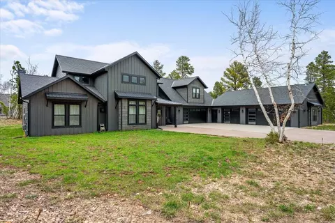 21252 Crest View Ct, Lead, SD 57754