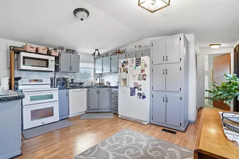 1013 Roughlock Ln, Spearfish, SD 57783 photo 13