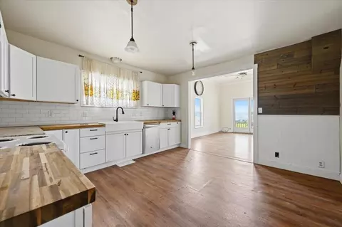 Kitchen - 145 S Galena St, Lead, SD 57754 photo 3 of 3