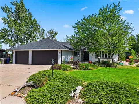 811 Yuma St, Belle Fourche, SD 57717