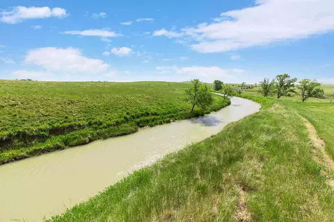 View/Area - 13447 Valley Township Rd, Vale, SD 57788 photo 3 of 6