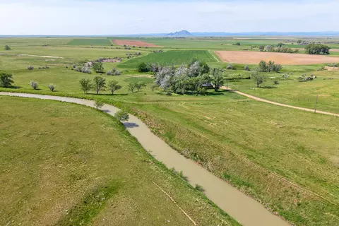 View/Area - 13447 Valley Township Rd, Vale, SD 57788 photo 4 of 6