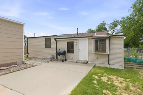 Exterior - 306 E Jackson, Rapid City, SD 57701 photo 3 of 5