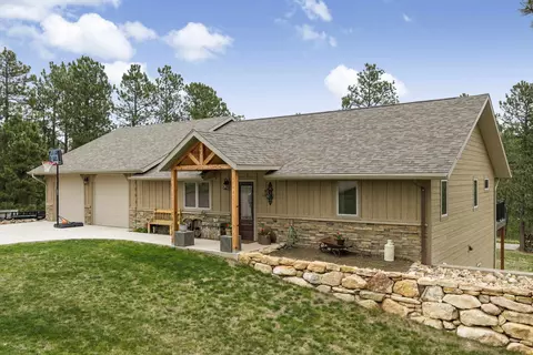 24568 Saddleback Dr, Hermosa, SD 57744