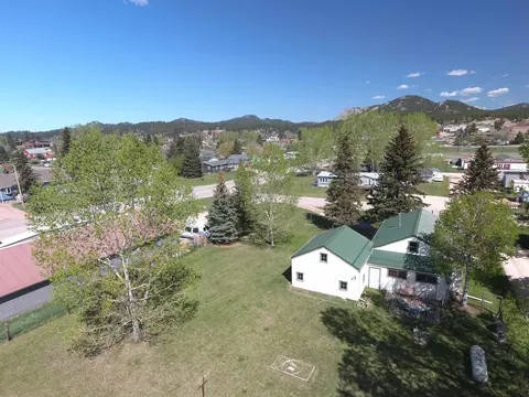 View/Area - 1118 Canal St, Custer, SD 57730 photo 3 of 10
