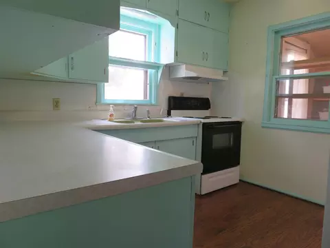 Kitchen - 1118 Canal St, Custer, SD 57730 photo 3 of 4