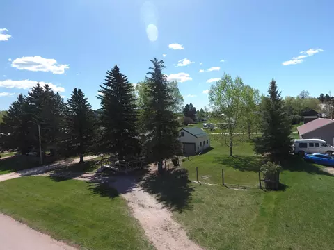 View/Area - 1118 Canal St, Custer, SD 57730 photo 9 of 10