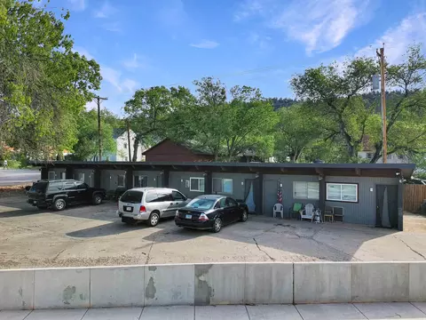 603 Jensen Hwy, Hot Springs, SD 57747