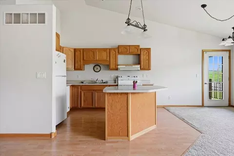 Kitchen - 221 Thunderbolt Ct, Spearfish, SD 57783 photo 3 of 3