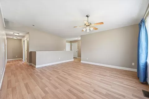Living - 821 Ridgeview, Belle Fourche, SD 57717 photo 2 of 3