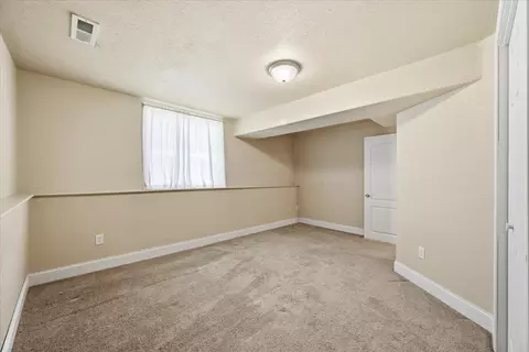 Bedroom - 821 Ridgeview, Belle Fourche, SD 57717 photo 6 of 7