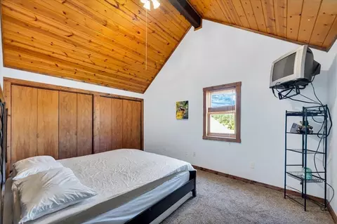 Bedroom - 12359 Moss Rock Ln, Custer, SD 57730 photo 5 of 5