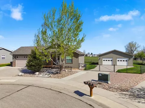 1708 River View Cir, Spearfish, SD 57783