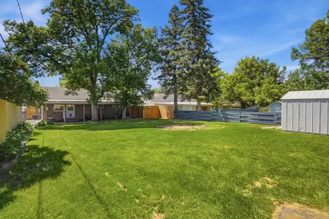 Exterior - 822 N 10th St, Spearfish, SD 57783 photo 4 of 9