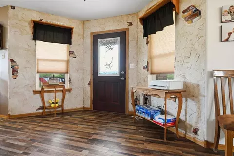 Entry Way - 5310 Airport Rd, Spearfish, SD 57783 photo 1 of 1