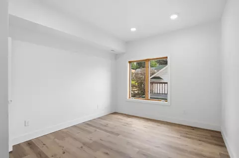 Bedroom - 611 Railroad Ave, Lead, SD 57754 photo 4 of 10