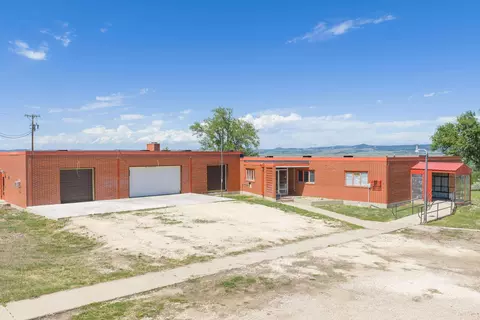 908 W H St, Edgemont, SD 57735 photo 37