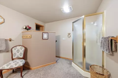 Bath - 616 Rio Dr, Spearfish, SD 57783 photo 1 of 7