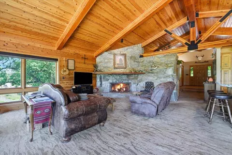 Living - 616 Rio Dr, Spearfish, SD 57783 photo 1 of 3