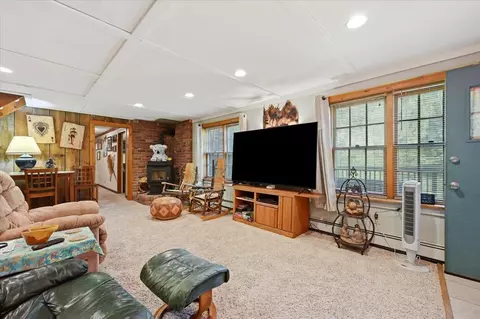 Living - 875 Main St, Deadwood, SD 57732 photo 4 of 6