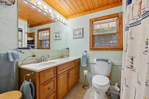 Bath - 875 Main St, Deadwood, SD 57732 photo 1 of 2