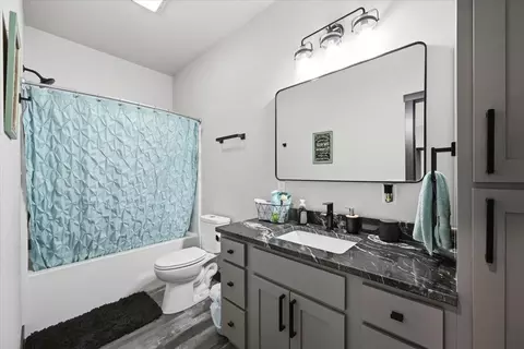 Bath - 13368 194th St, Vale, SD 57788 photo 3 of 3