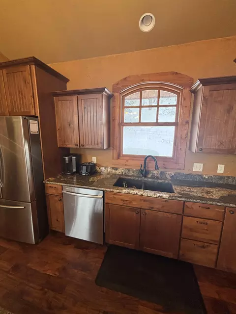Kitchen - 188 Oak Ridge Rd, Spearfish, SD 57783 photo 5 of 8