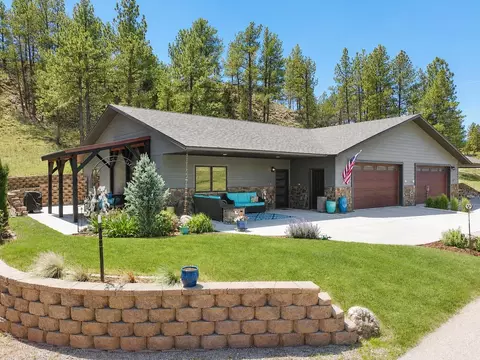 2124 Bison Pass, Hot Springs, SD 57747