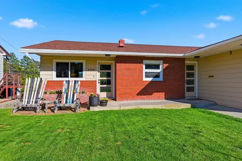 Exterior - 405 Sunset Rd, Lead, SD 57754 photo 5 of 6
