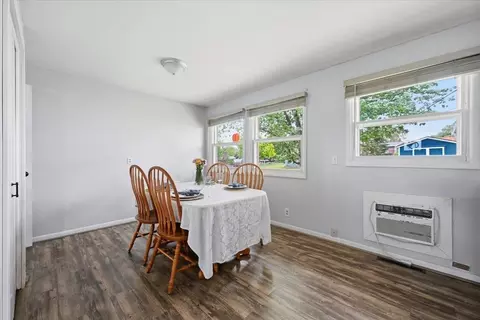 Dining - 1817 7th Ave, Belle Fourche, SD 57717 photo 1 of 1
