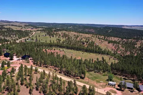 13752 Borglum Rd, Keystone, SD 57751